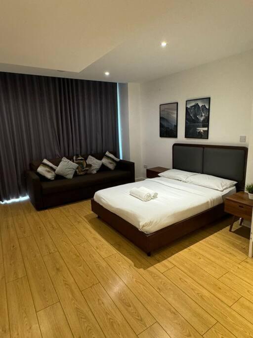Piccadilly Living 1 Bedroom Flat In Vr11 Appartamento *